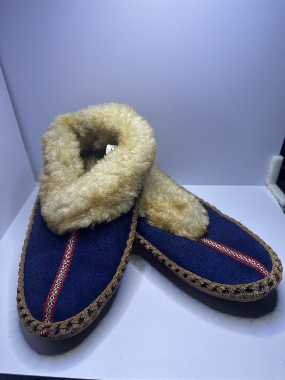 LL Bean Wicked Good Moccasins Vintage Blue Suede Shearling Slippers W8 Medium